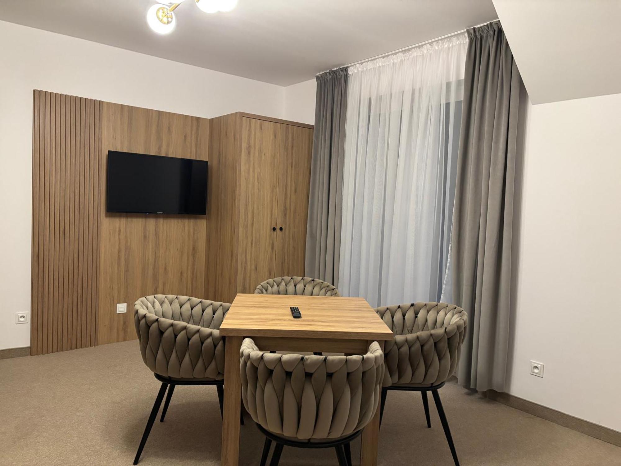Resort Eden - Domki, Pokoje, Apartamenty Jastrzębia Góra Zewnętrze zdjęcie