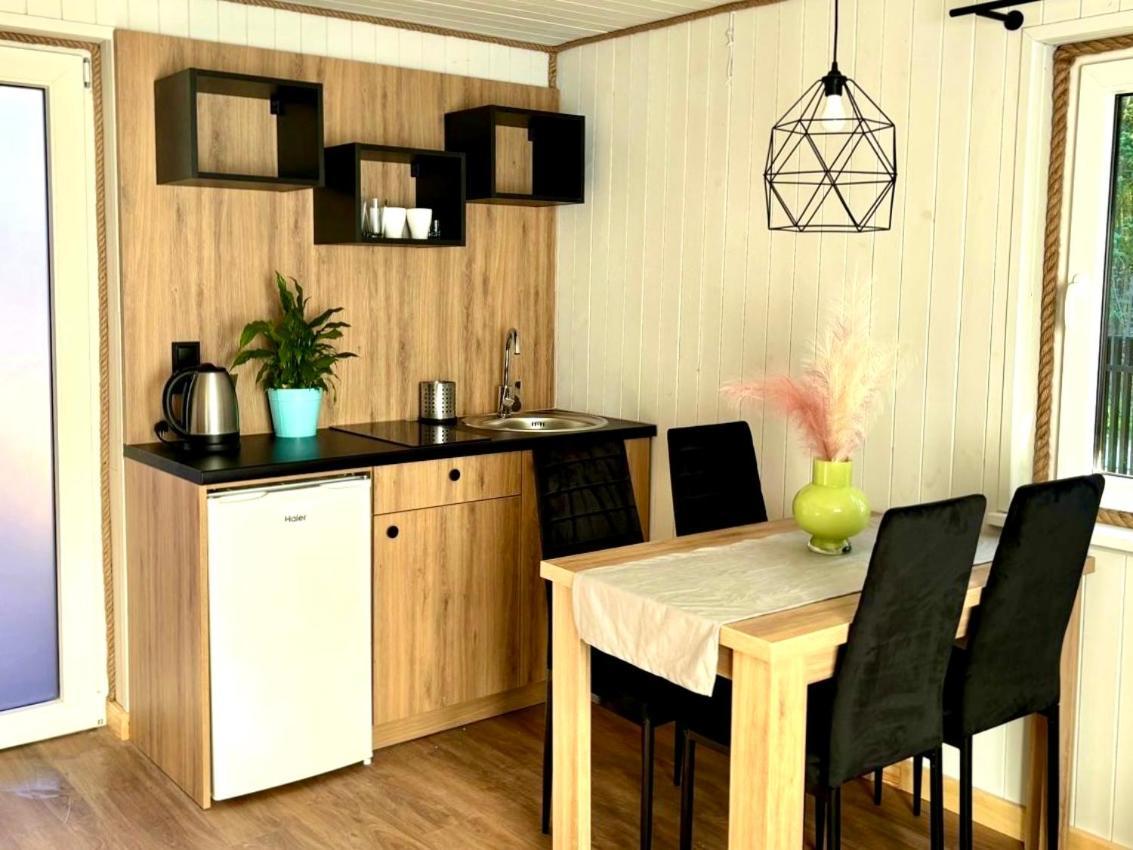 Resort Eden - Domki, Pokoje, Apartamenty Jastrzębia Góra Zewnętrze zdjęcie